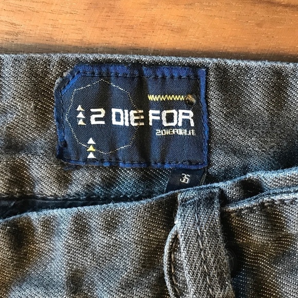 2 Die for Gray Denim Jeans Men Size - Picture 2 of 3